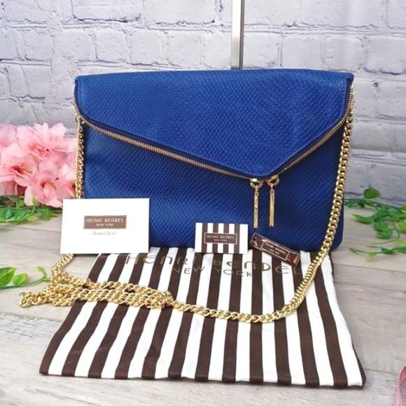 henri bendel Handbags - Henri Bendel Debutante Snake Clutch/ Crossbody NWT